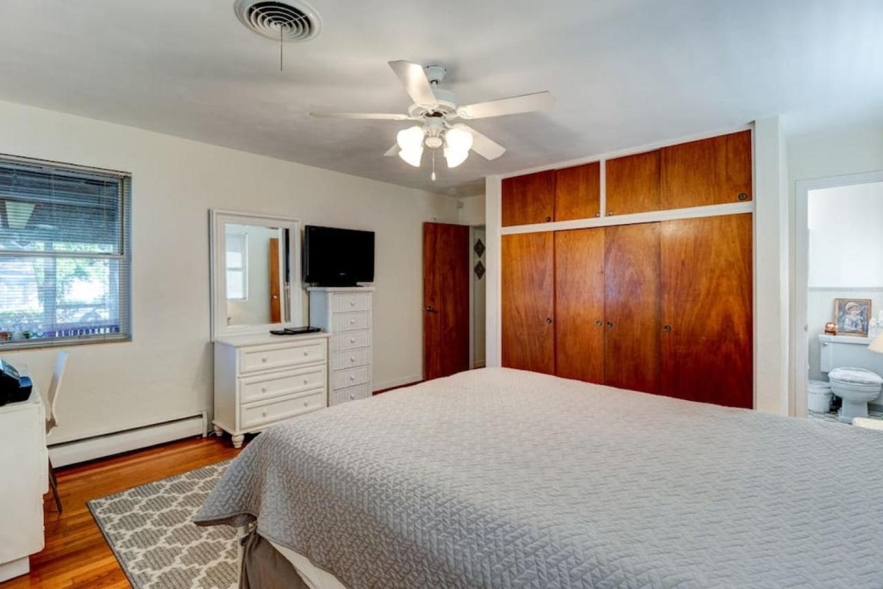 Вилла The Good Ole Days King Bed Pet Friendly Дейтона-Бич Экстерьер фото